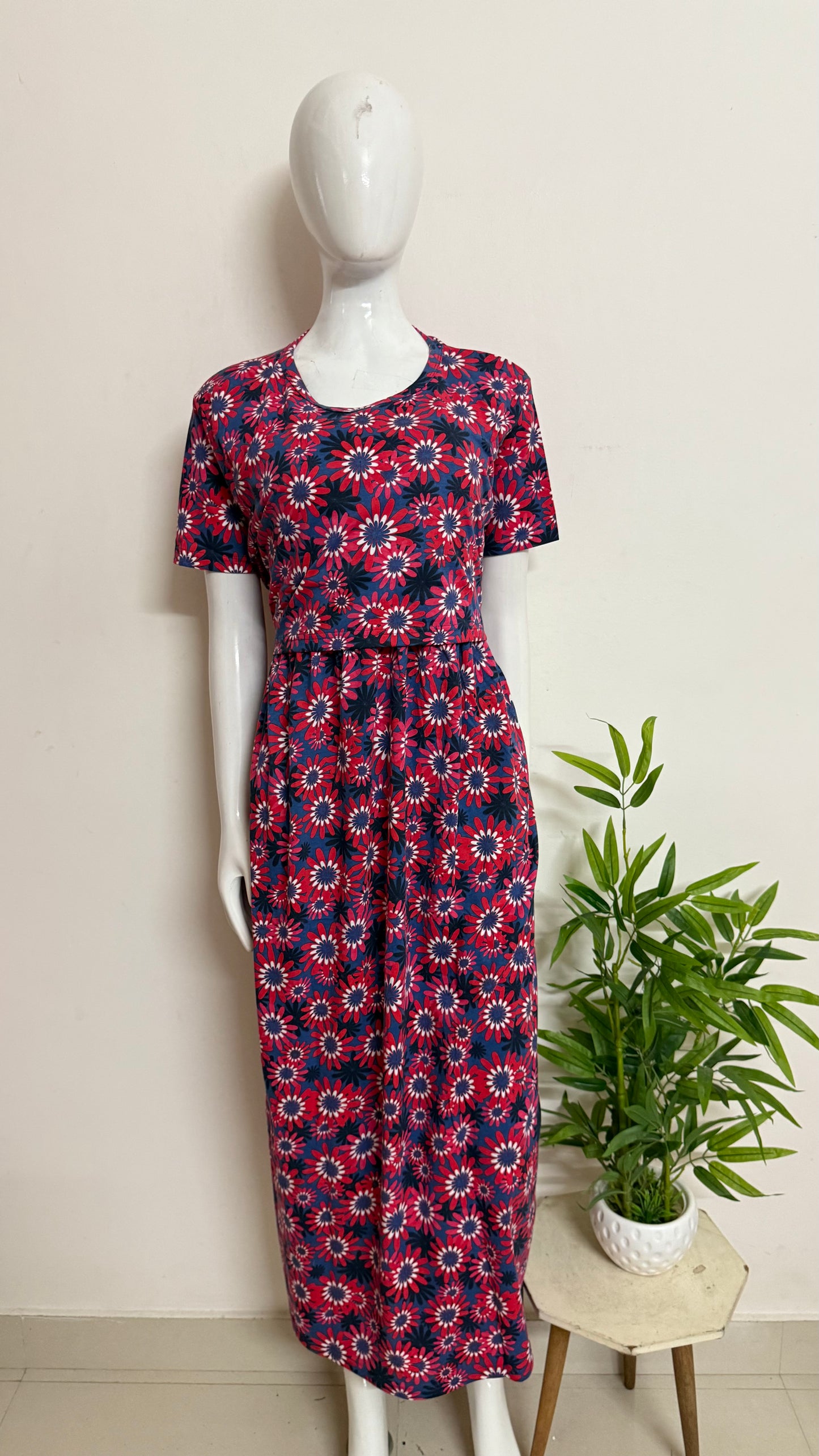 Feeding zipless frock