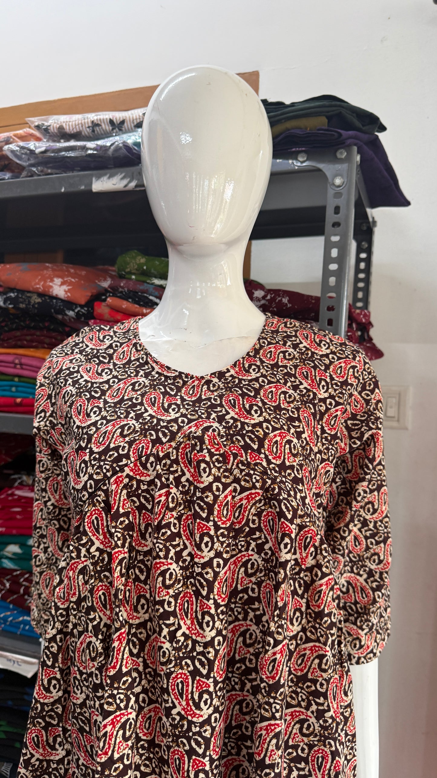 Feeding Short Kurti