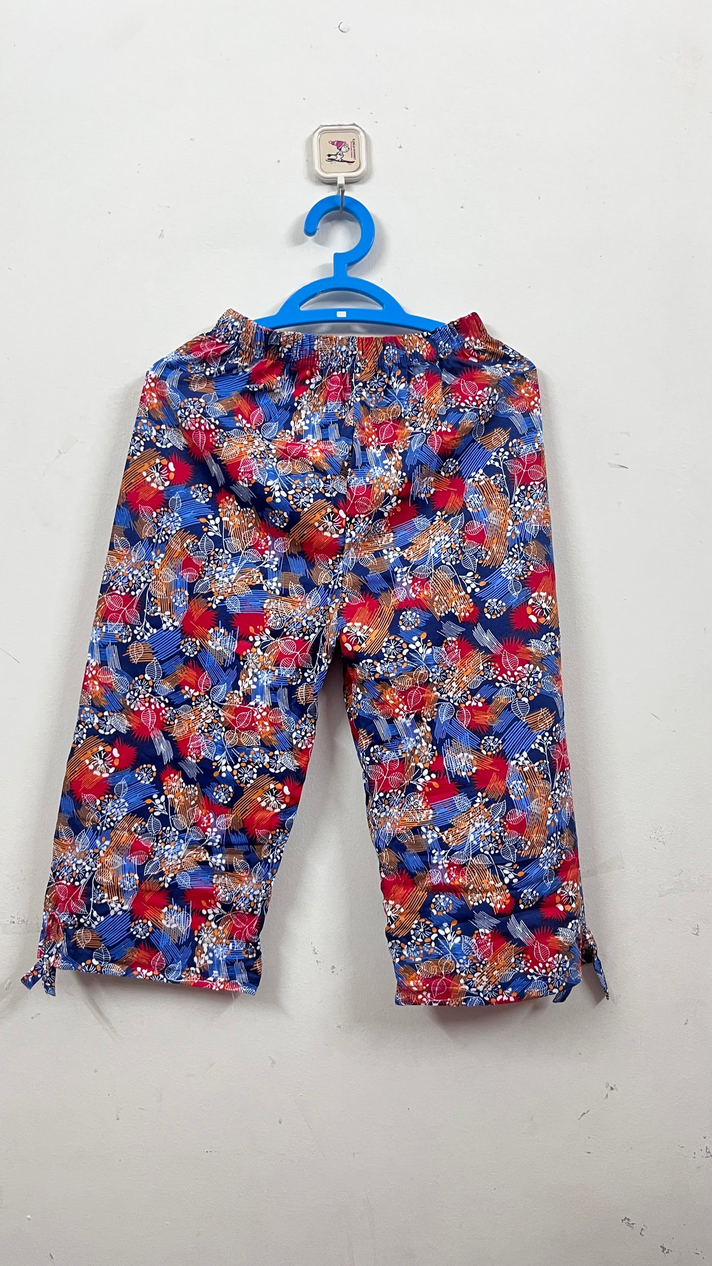 3/4 th pant L