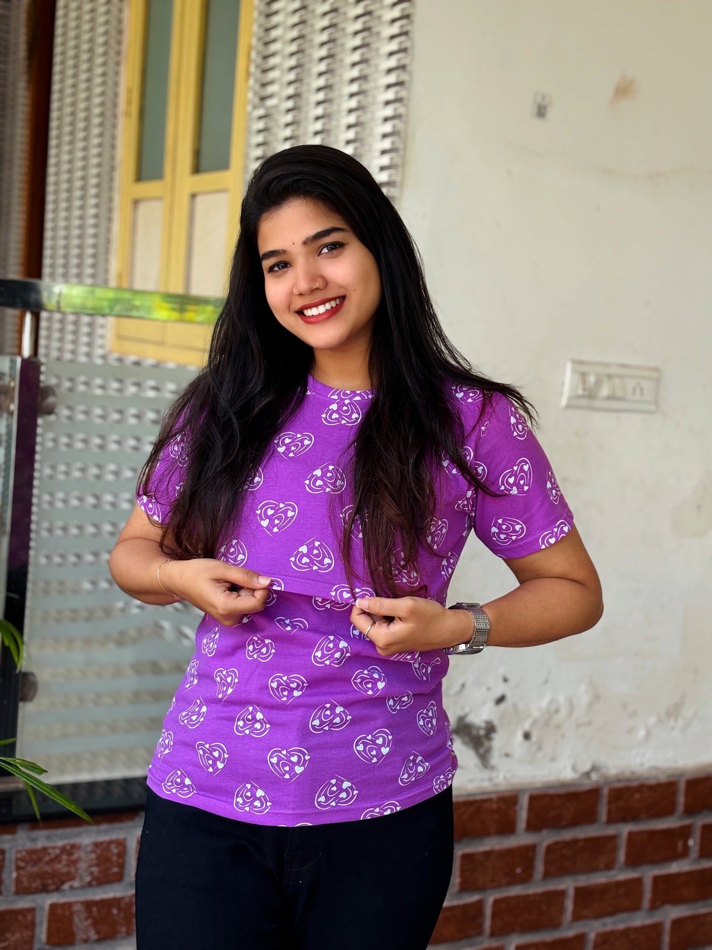 Feeding zipless t-shirt