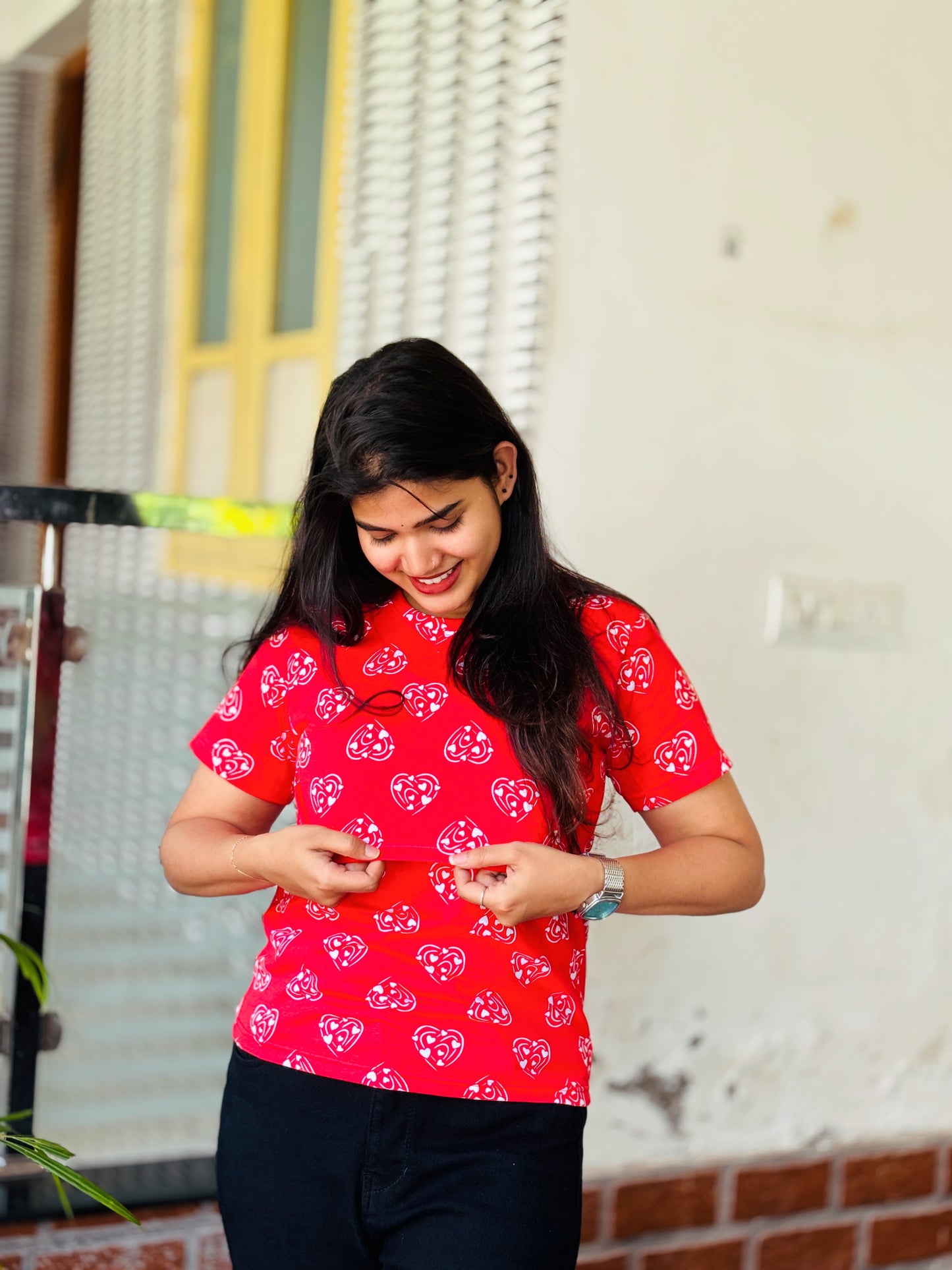 Feeding zipless t-shirt