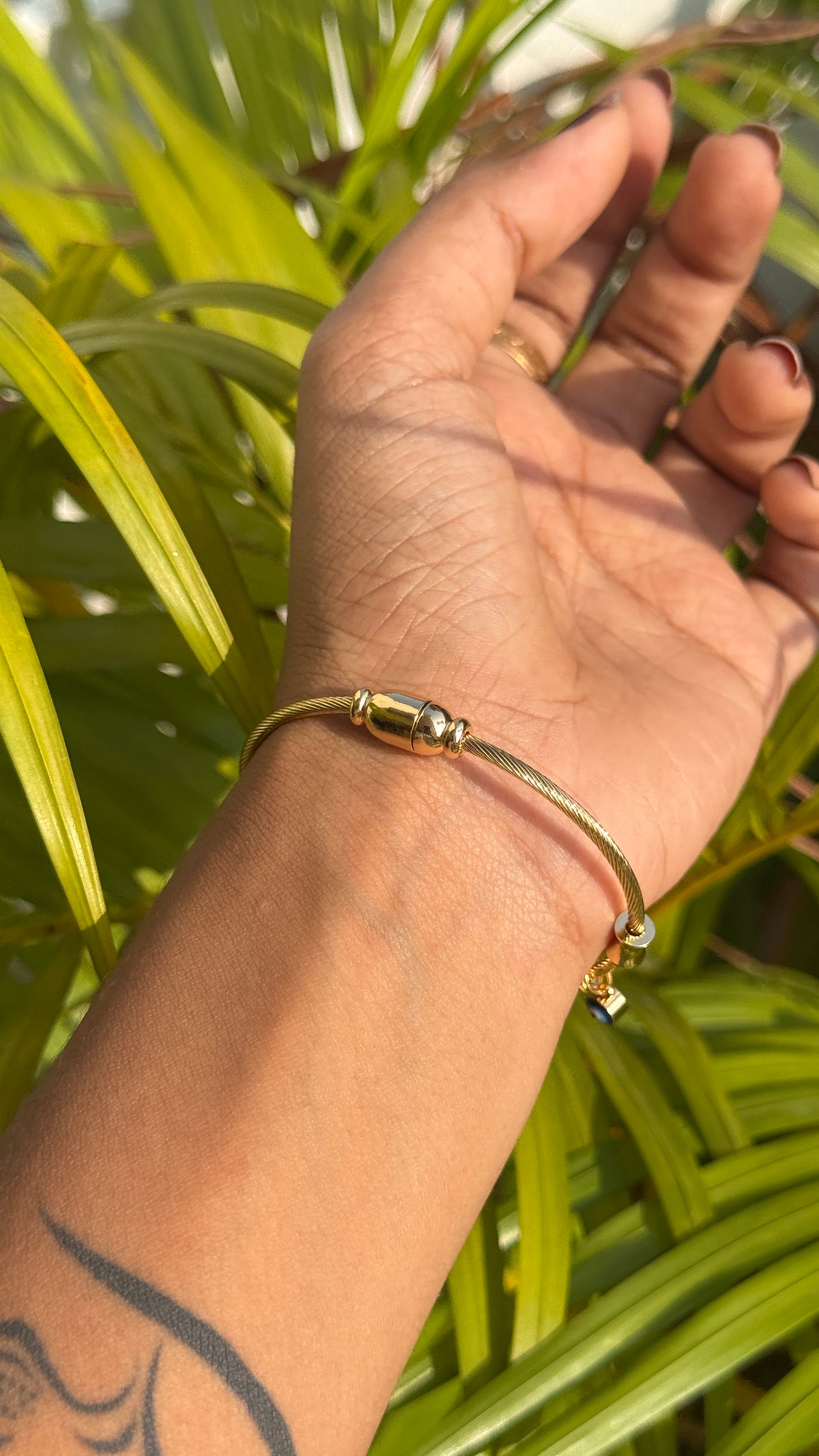 Bracelet