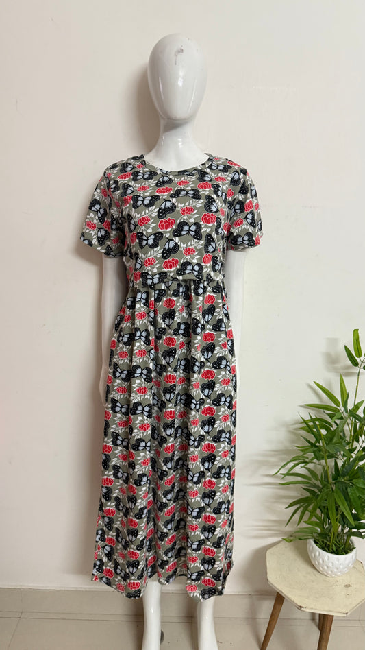 Feeding zipless frock