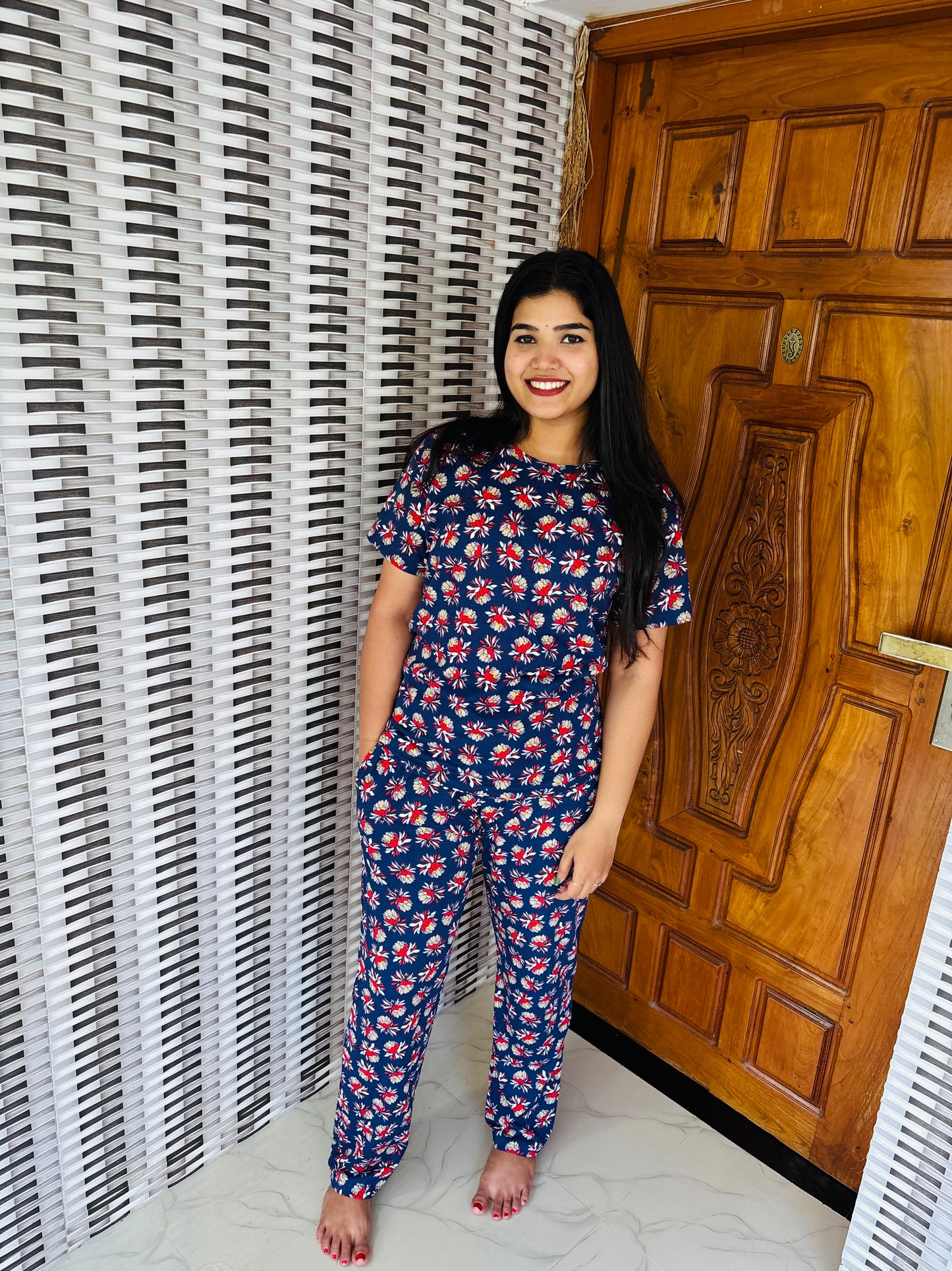 NIGHT SUIT