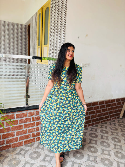 Feeding zipless frock