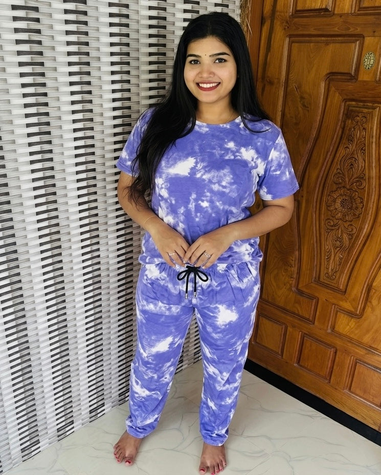 NIGHT SUIT