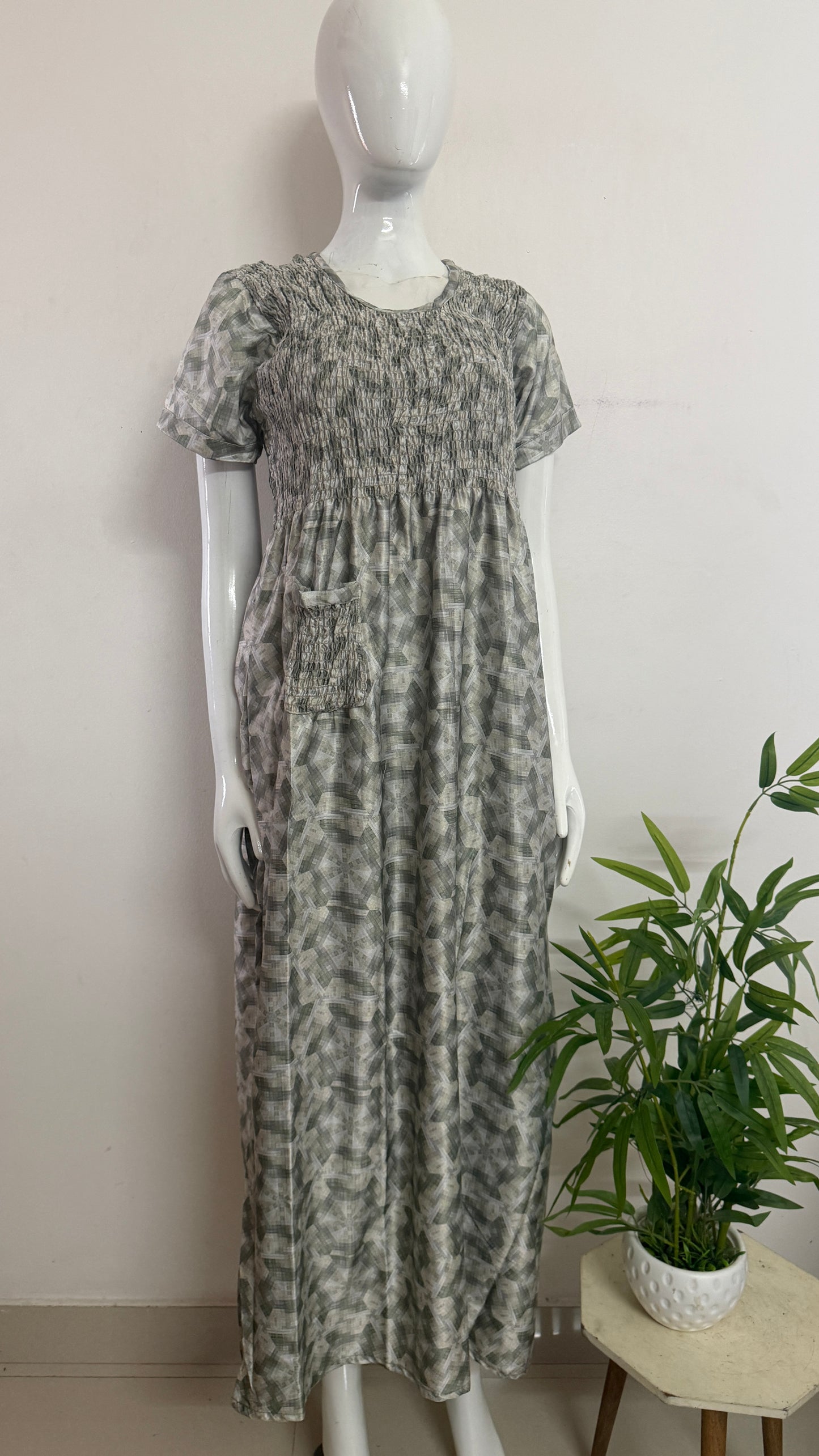 Premium Smoky Maxi