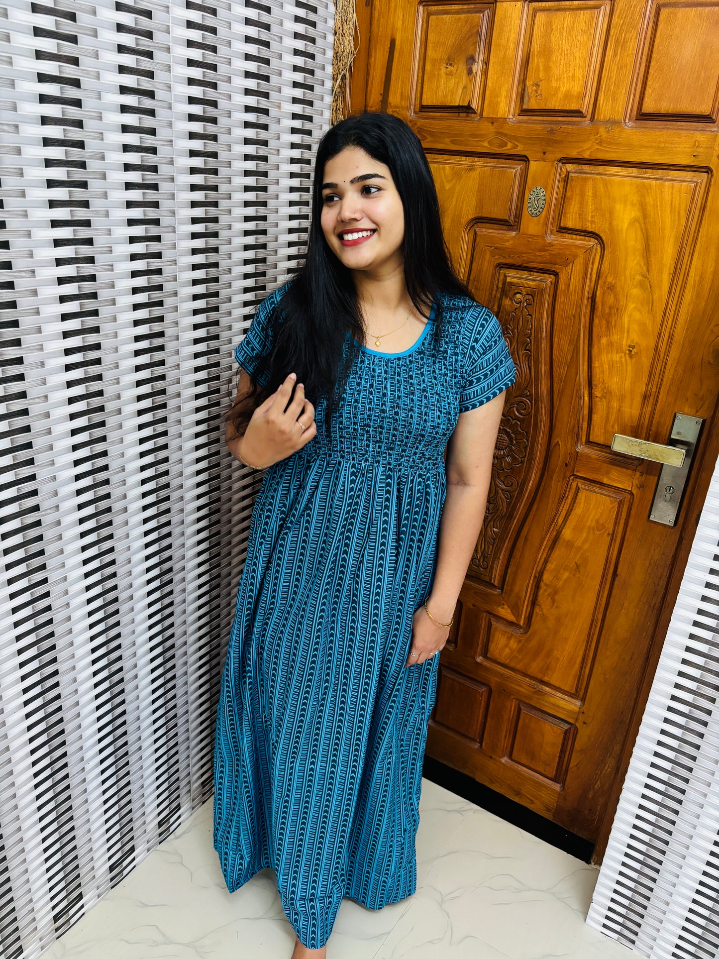 Premium Smoky Maxi