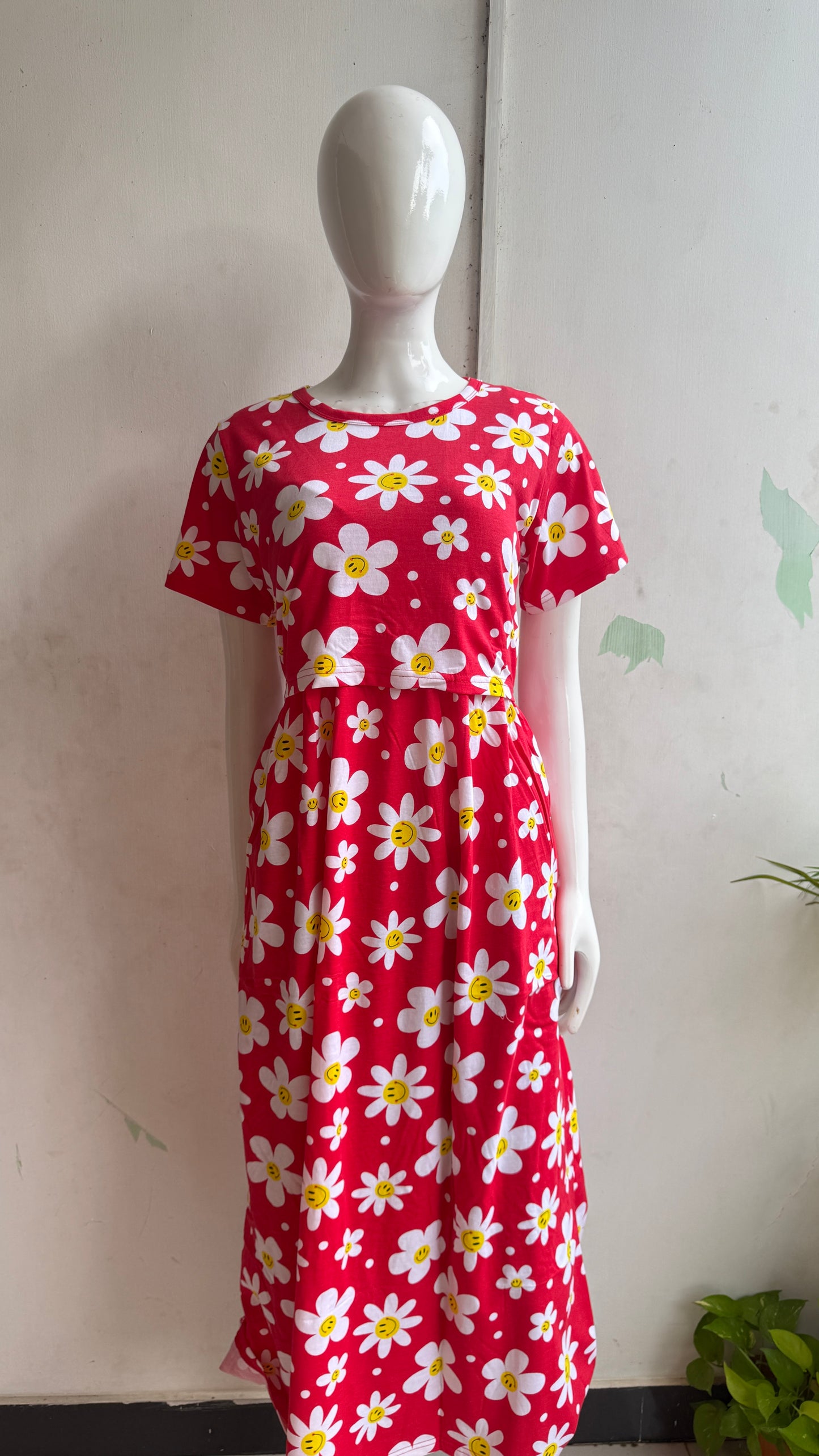 Feeding zipless frock