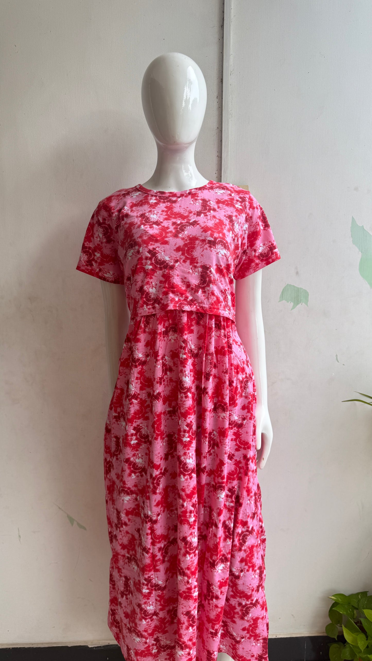 Feeding zipless frock