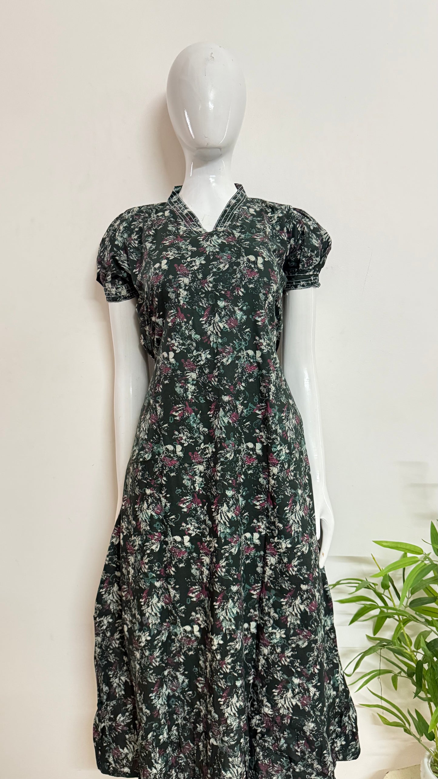 SEMI COLLAR FROCK
