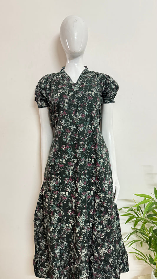 SEMI COLLAR FROCK