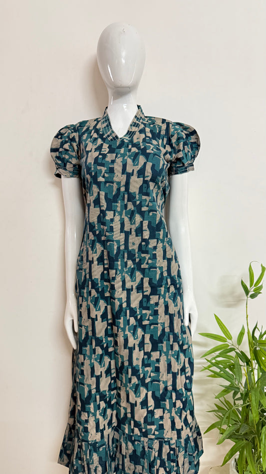 SEMI COLLAR FROCK