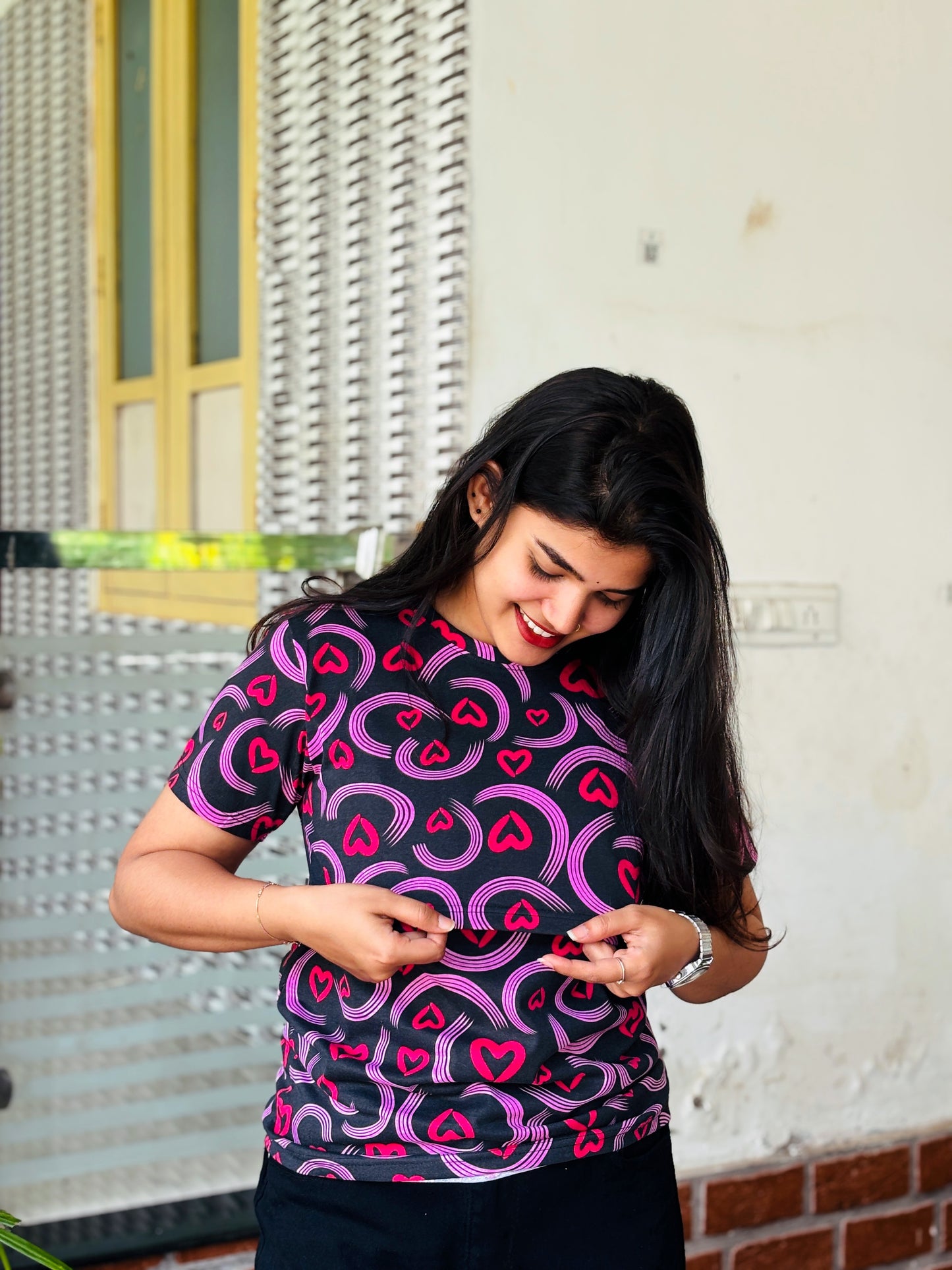 Feeding zipless t-shirt