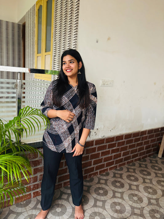 Short Kurti