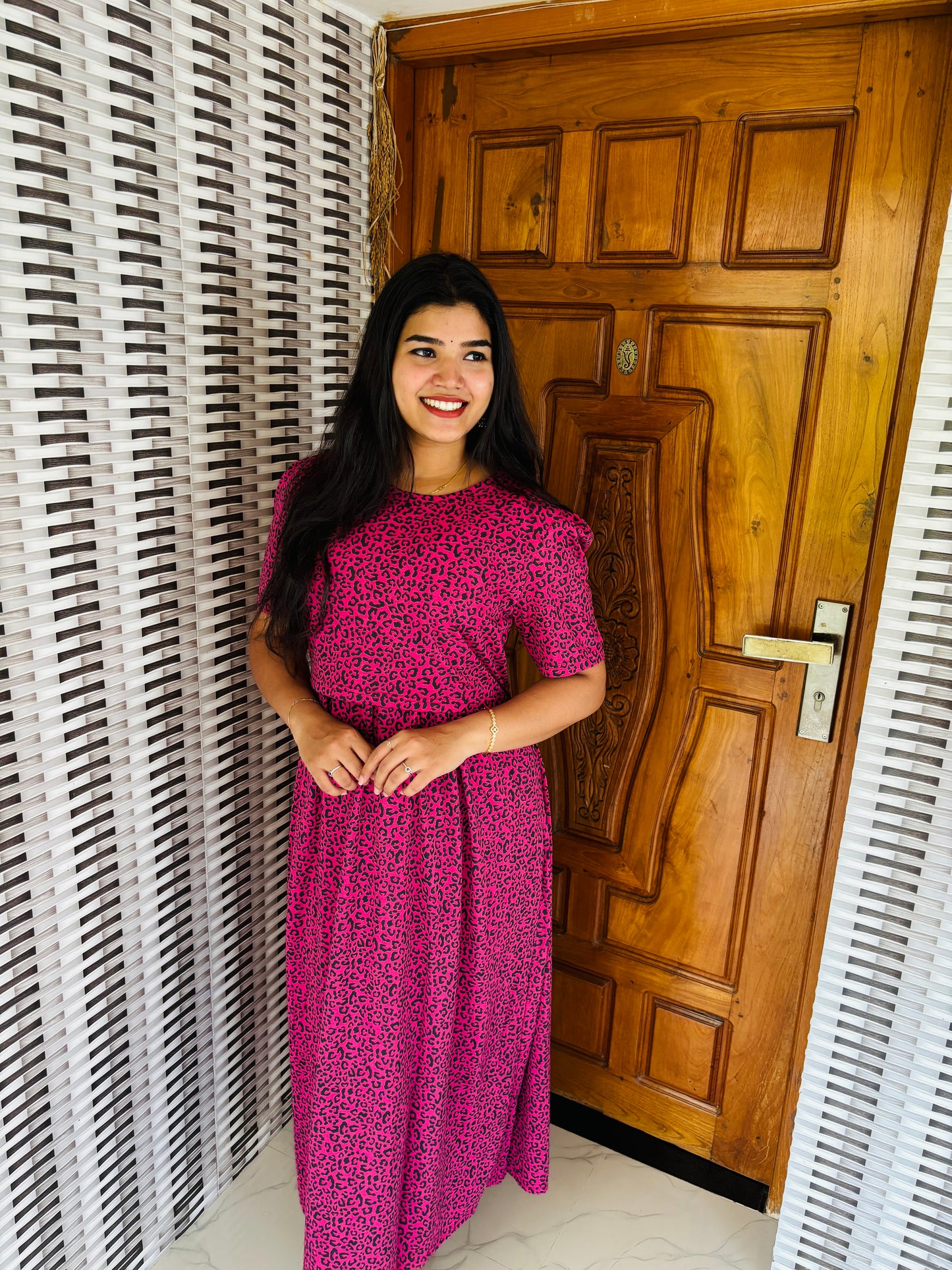 Feeding zipless frock