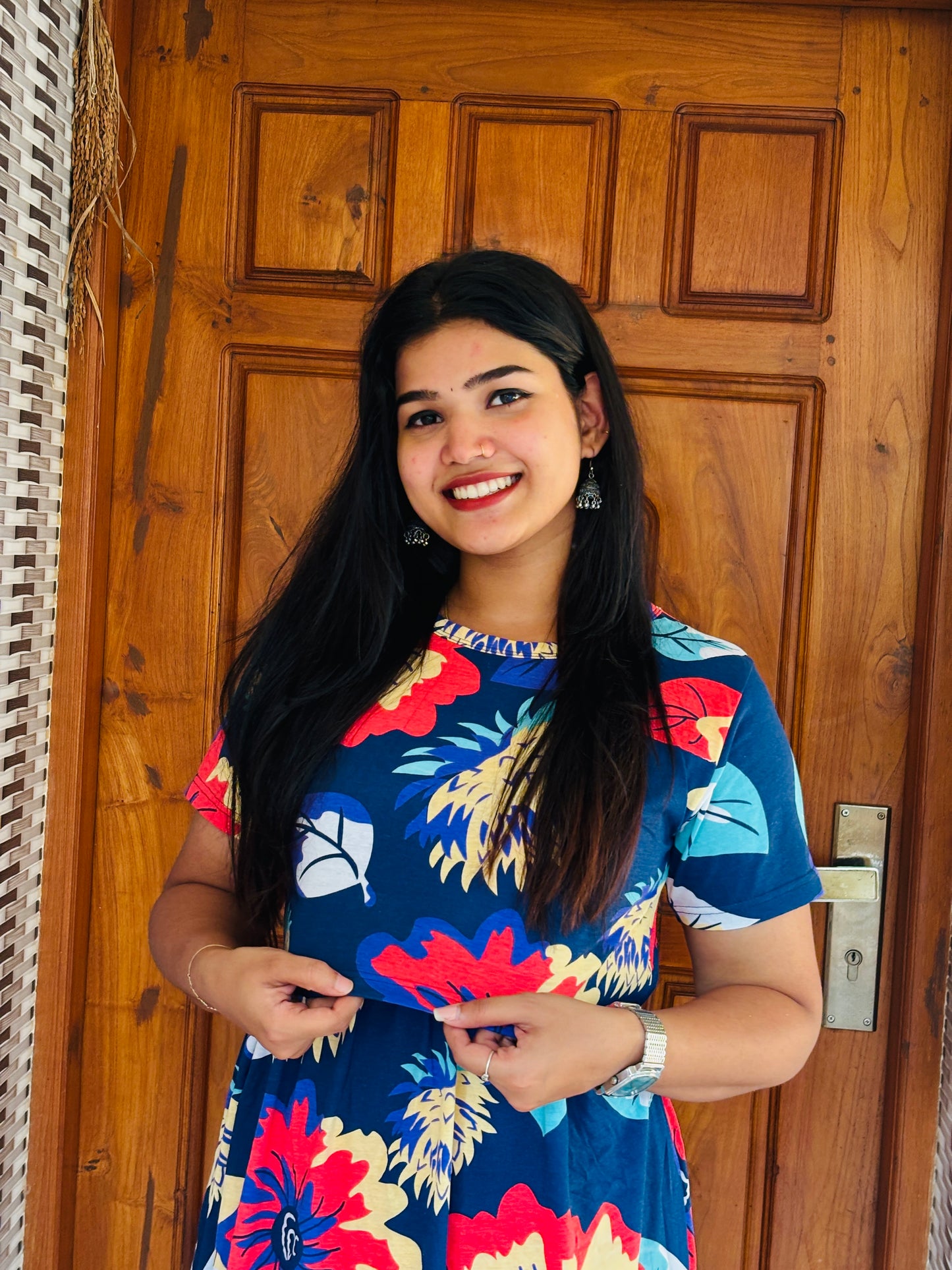 Feeding zipless frock