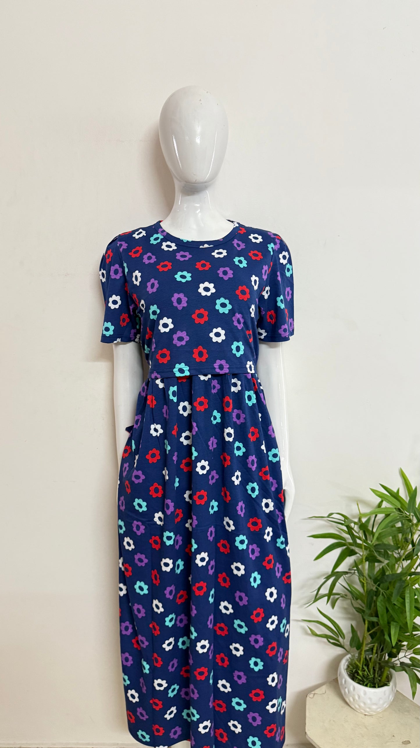 Feeding zipless frock