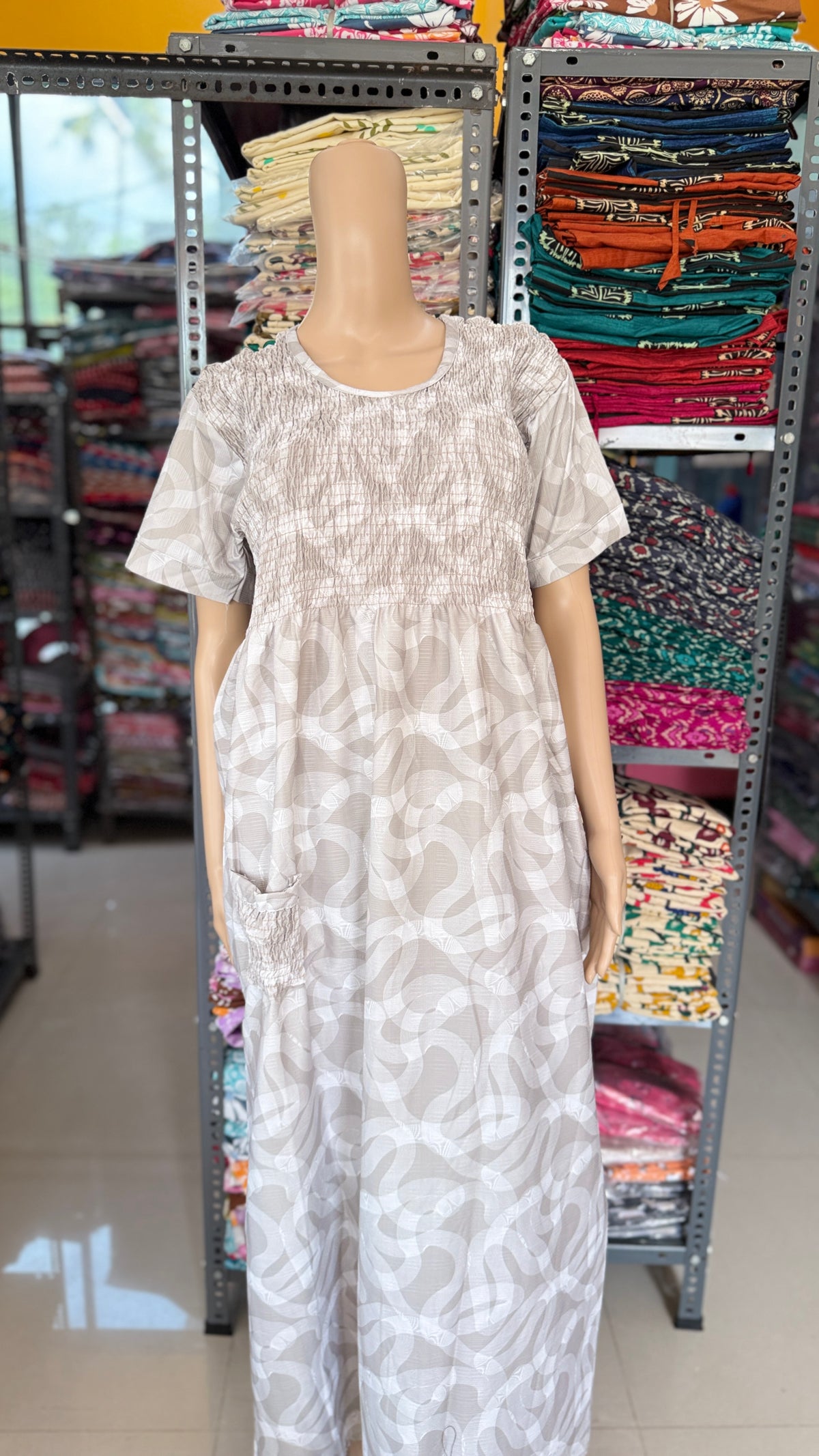 Premium Smoky Maxi