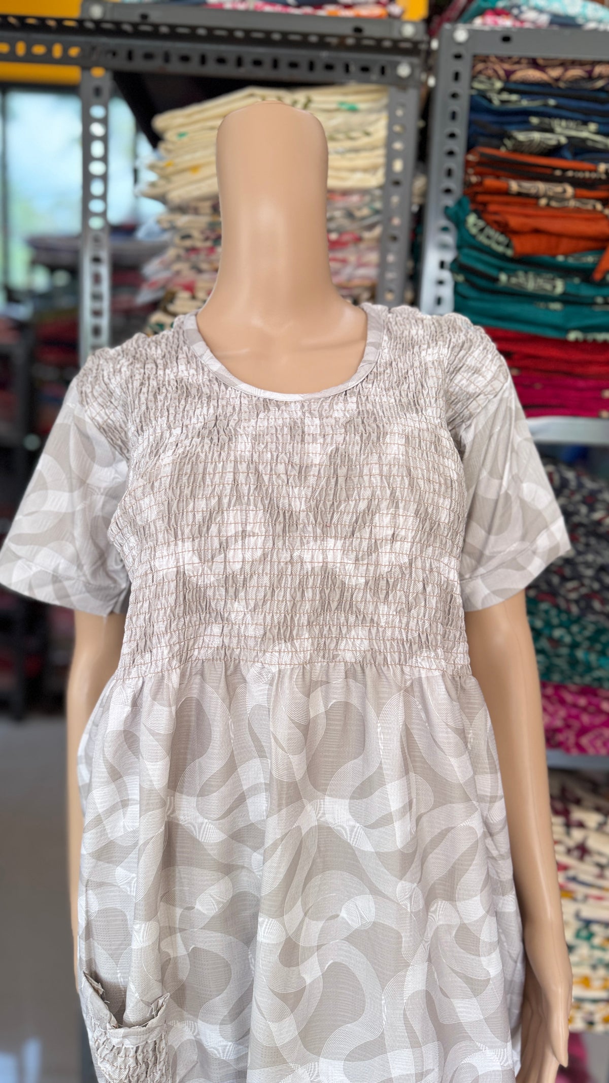 Premium Smoky Maxi