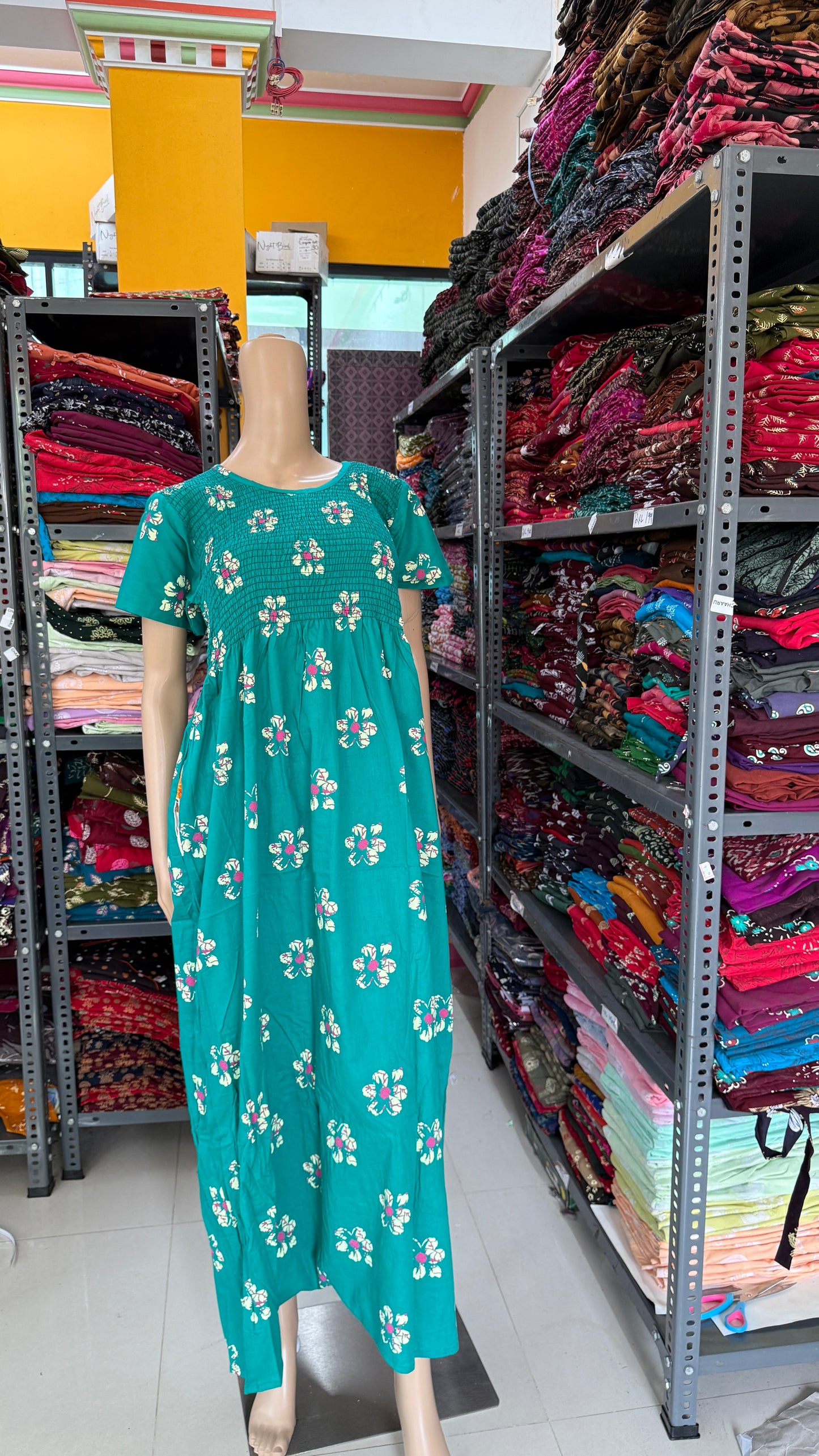 Smoky Maxi
