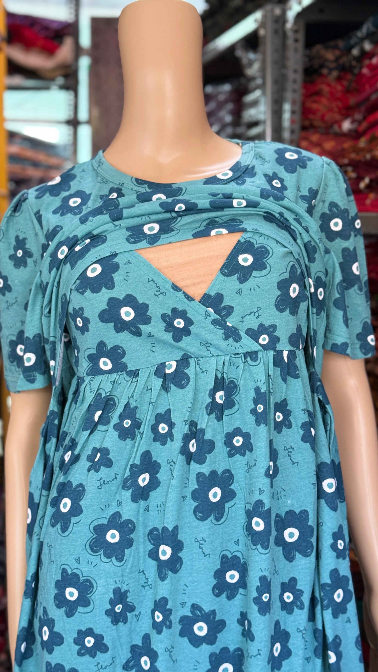 Feeding zipless frock