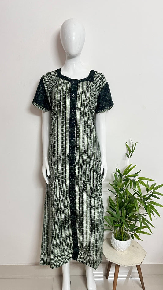 feeding full open nighty 2xl