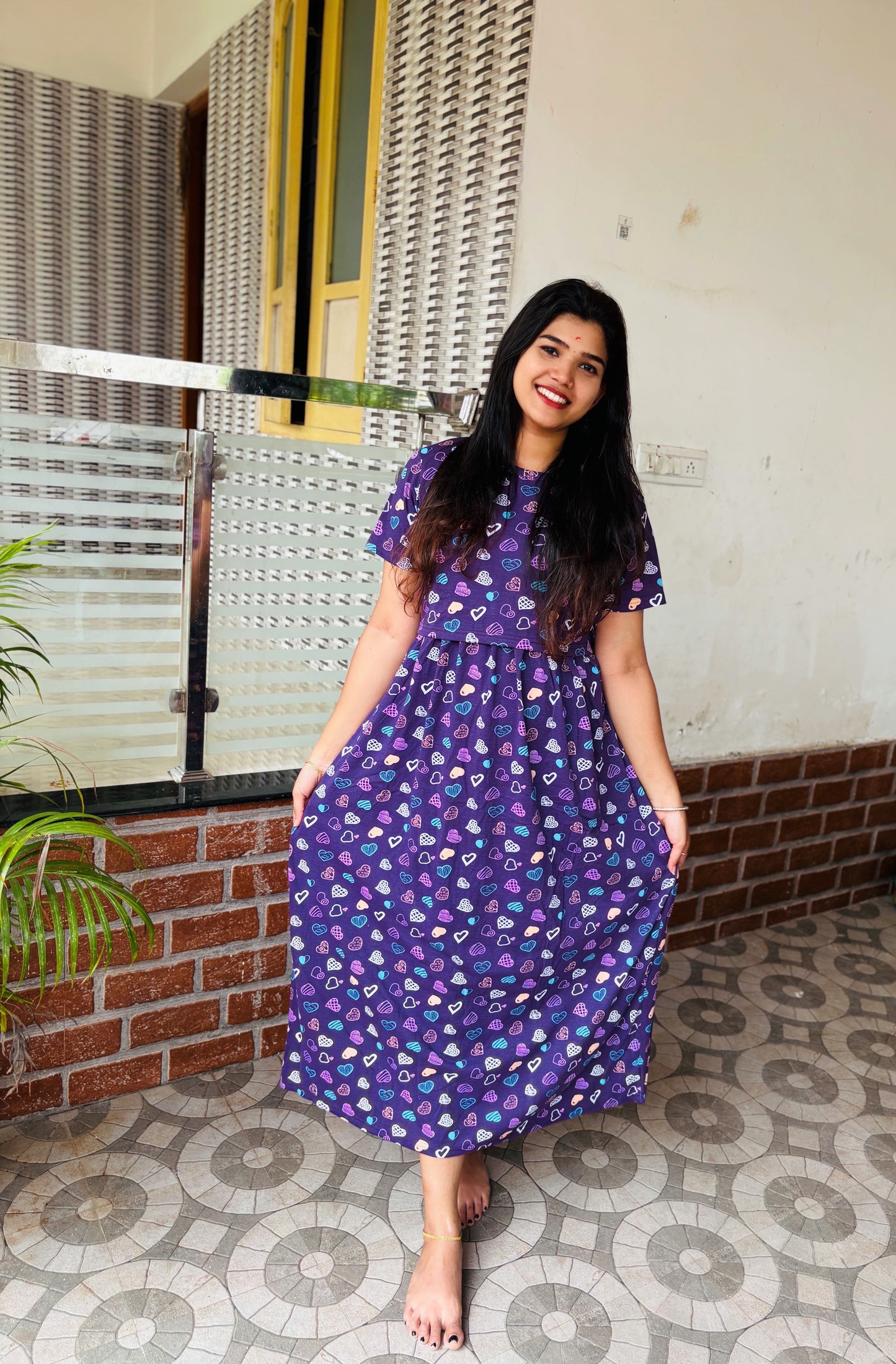 Feeding zipless frock