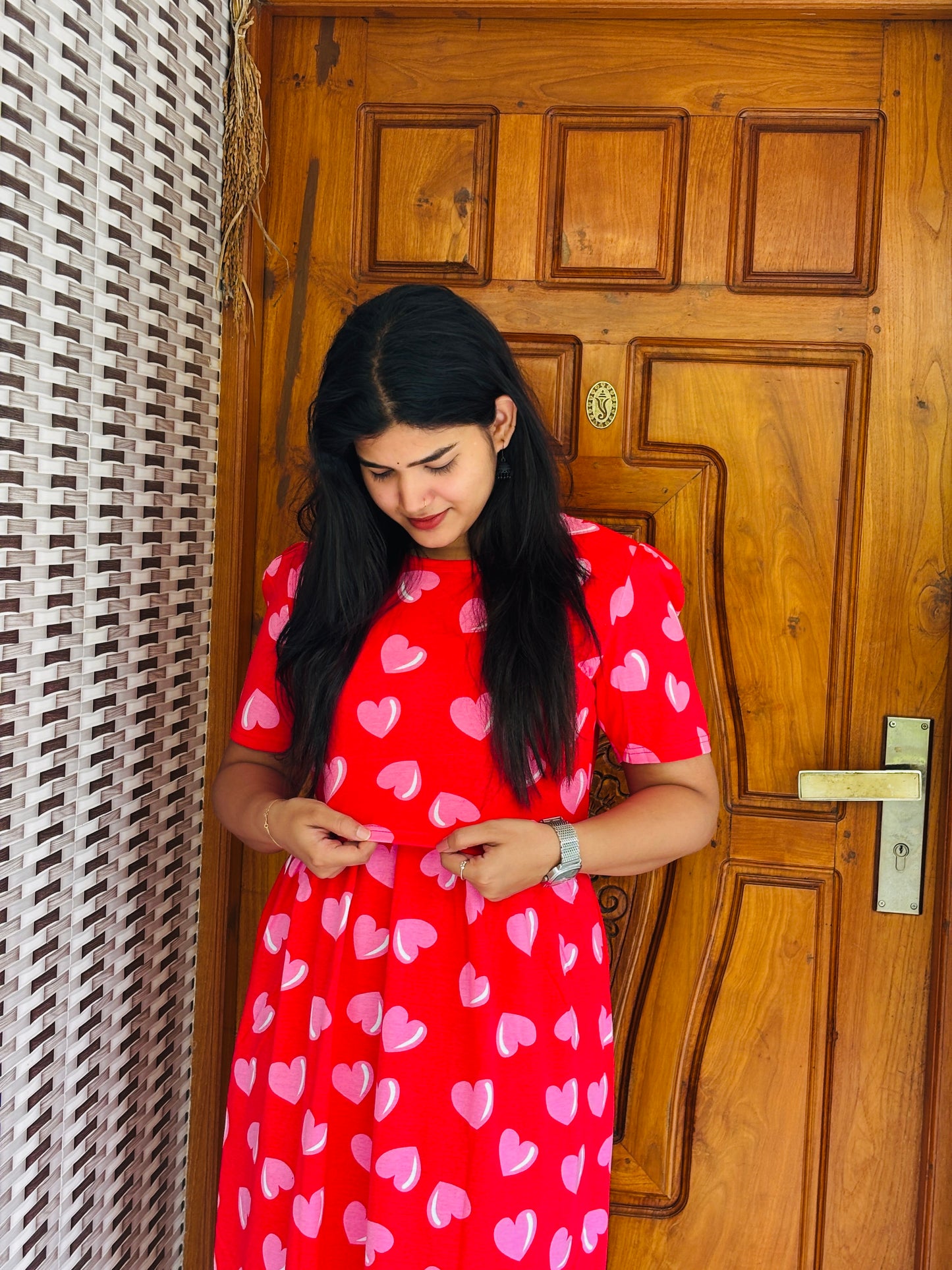 Feeding zipless frock