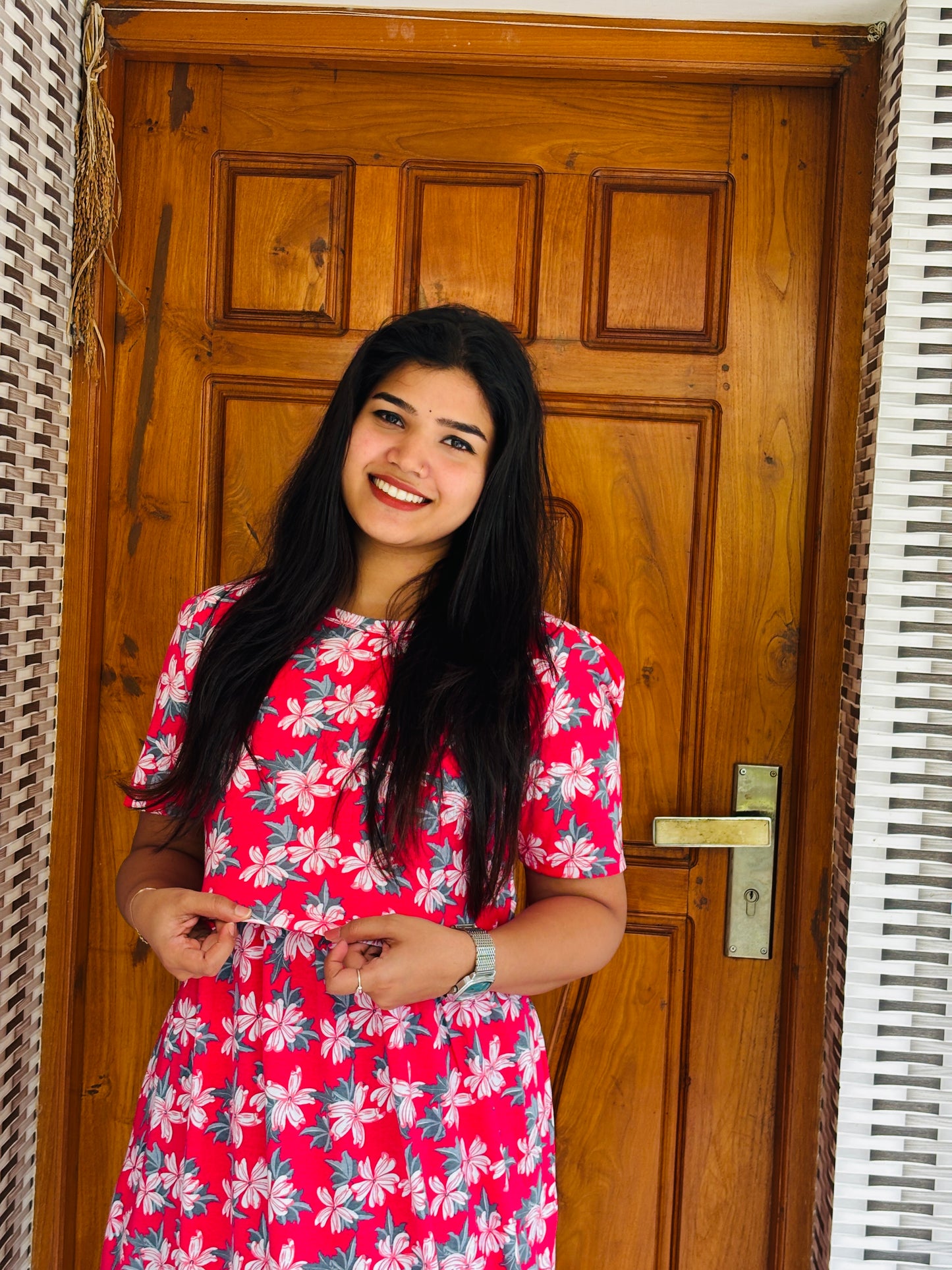 Feeding zipless frock